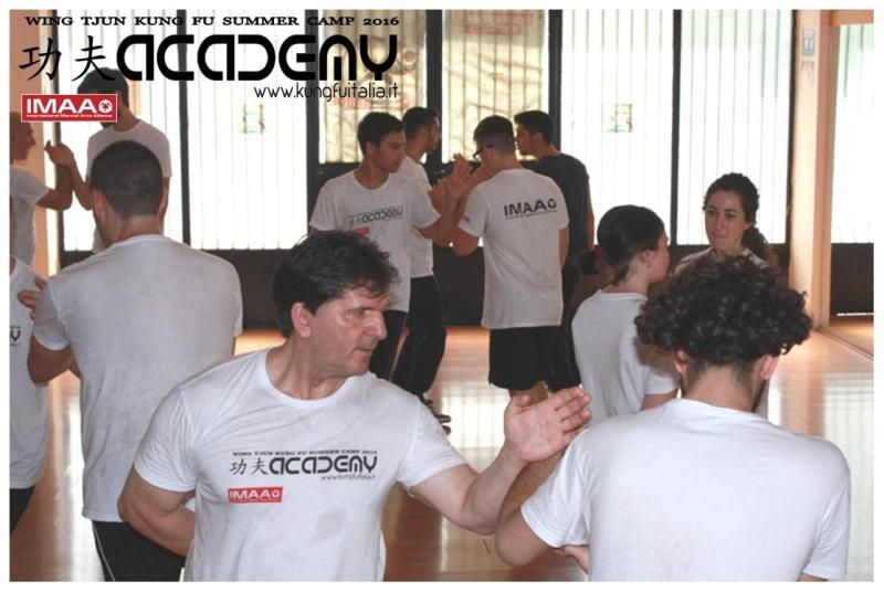 Kung Fu Academy Wing Tjun di Sifu Salvatore Mezzone IMAA Italia scuole di wing chun difesa personale arti marziali Caserta Campania Foggia Puglia Lazio www.kungfuitalia.it (10)